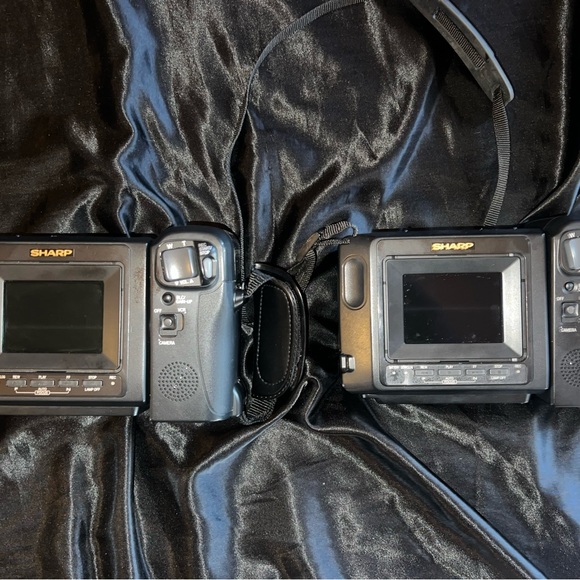 2 Sharp Viewcam Model VL-E34U with Manual - Picture 1 of 9